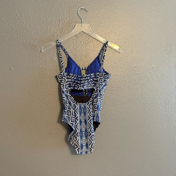 La Blanca Keyhole Tummy Control One Piece Size 4 - Picture 4 of 9